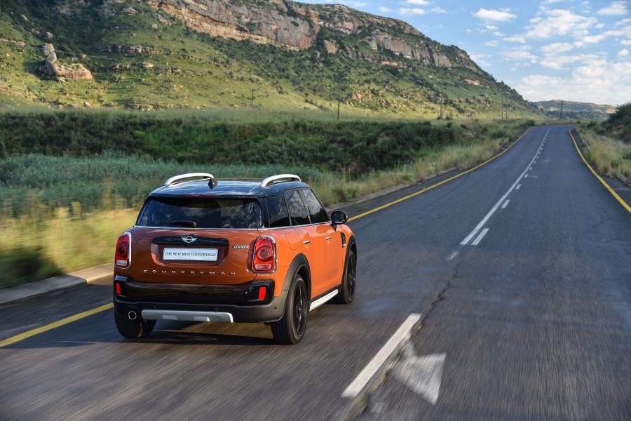  Mini Cooper Countryman 2017 года  (ZA) (фото 11 из 40)